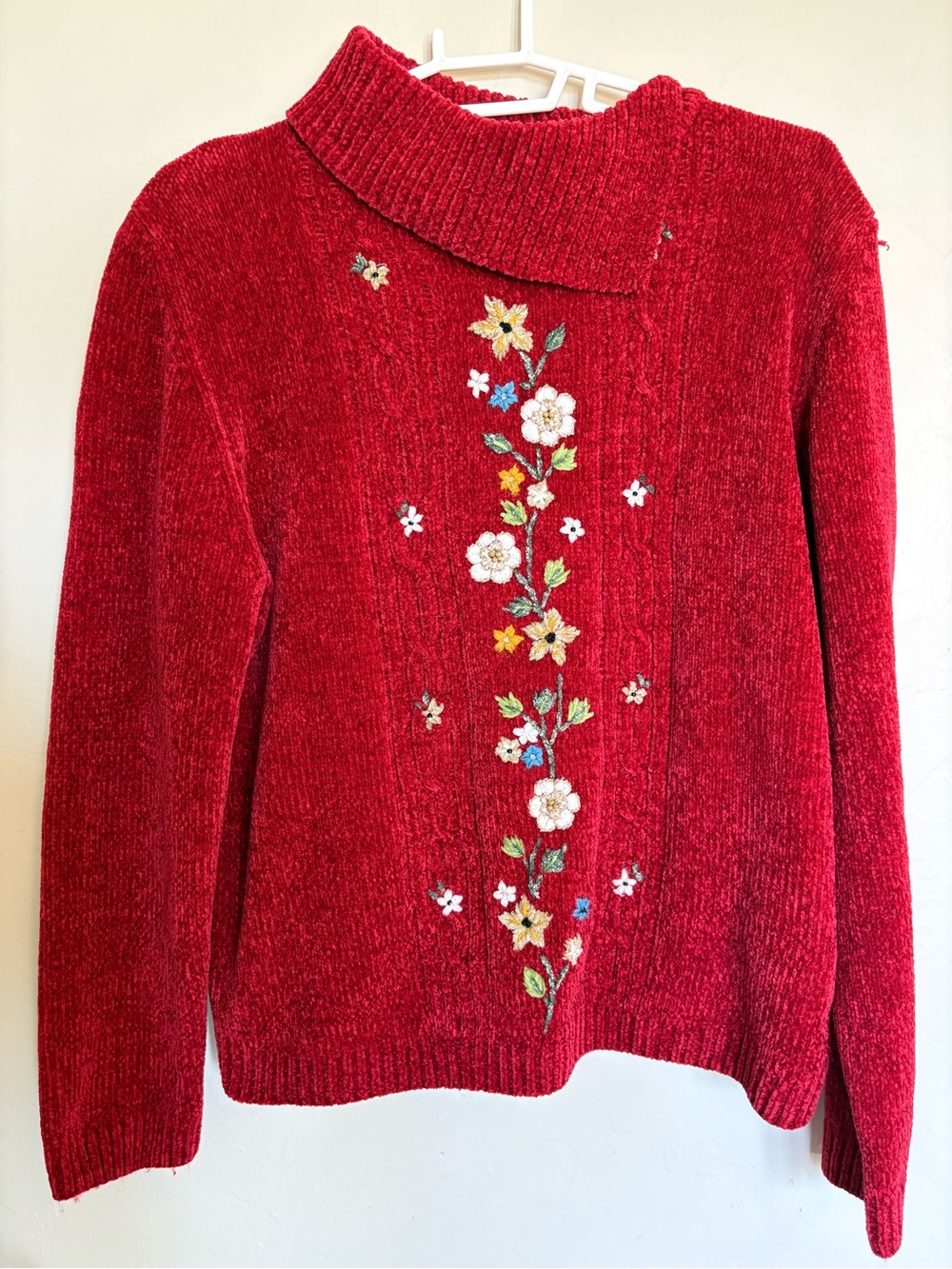 Alfred Dunner Sweater Embroidered Red Soft Fall Holiday Beads Cozy Grannycore PL